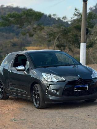 CITROËN DS3 1.6 THP GASOLINA SPORT CHIC MANUAL CITROËN DS3 1.6 THP GASOLINA SPORT CHIC MANUAL